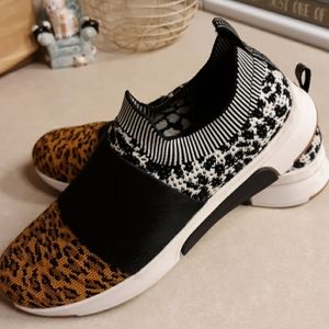Leopard slip ons. EUC